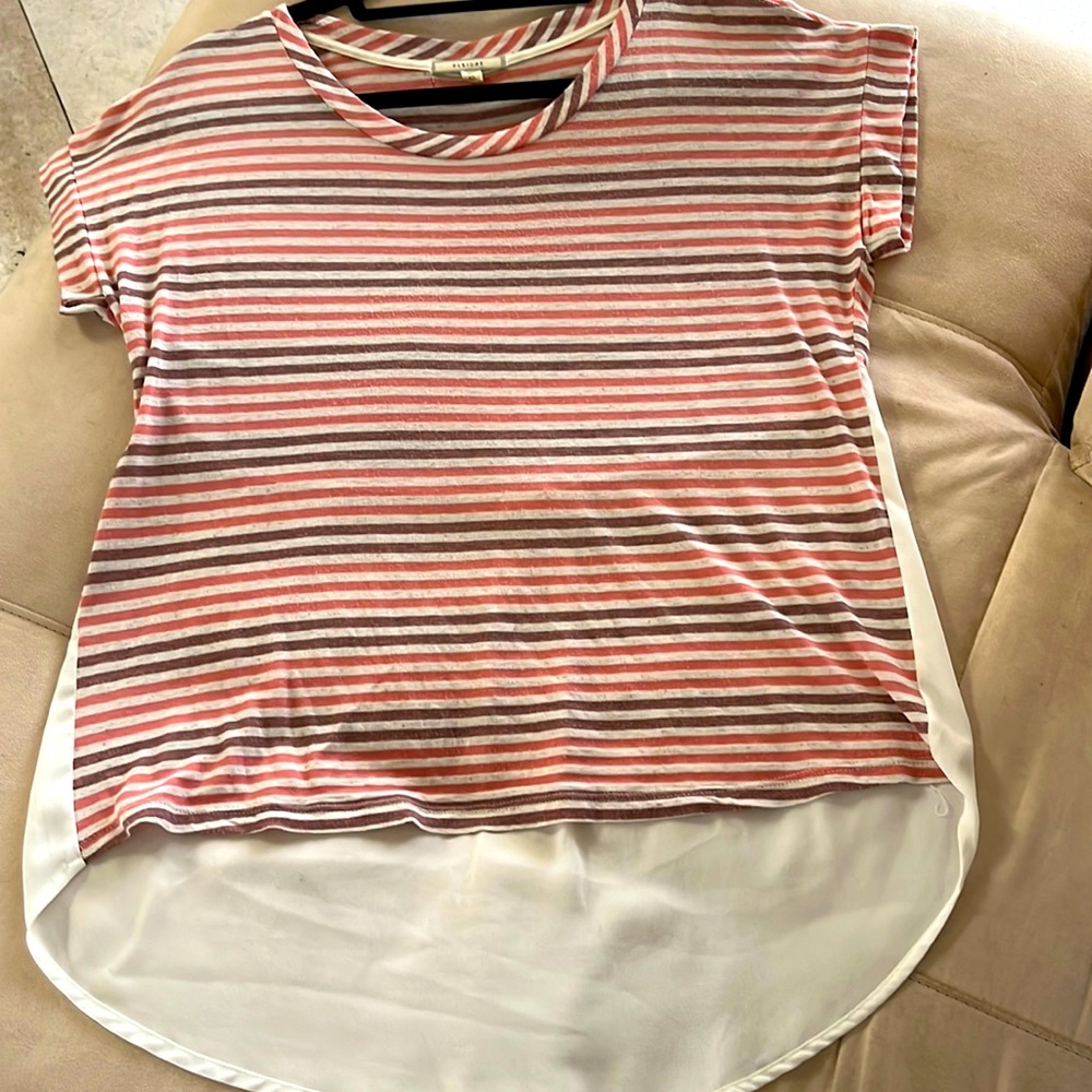 Pleione women blouse with fish tail size XSmall.